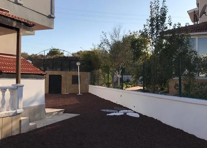 Villa Baran Center *